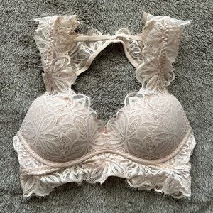 Victoria’s Secret (Pink) Light Pink Laced Bralette